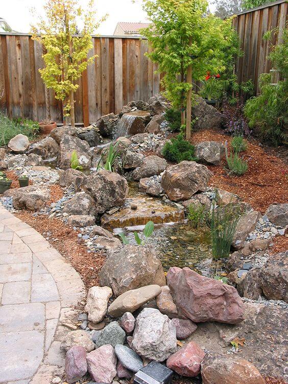 38 Striking Rain Garden Landscaping Ideas - 283