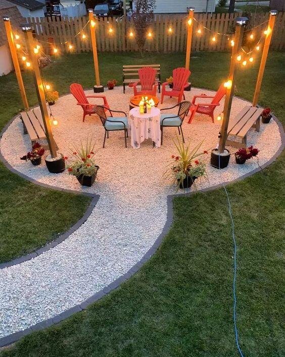 39 Small Backyard Landscaping Decorating Ideas - 265