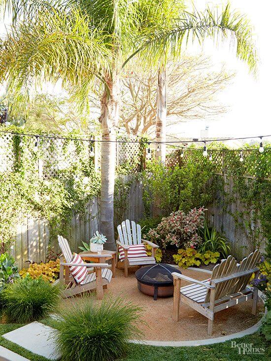 39 Small Backyard Landscaping Decorating Ideas - 287