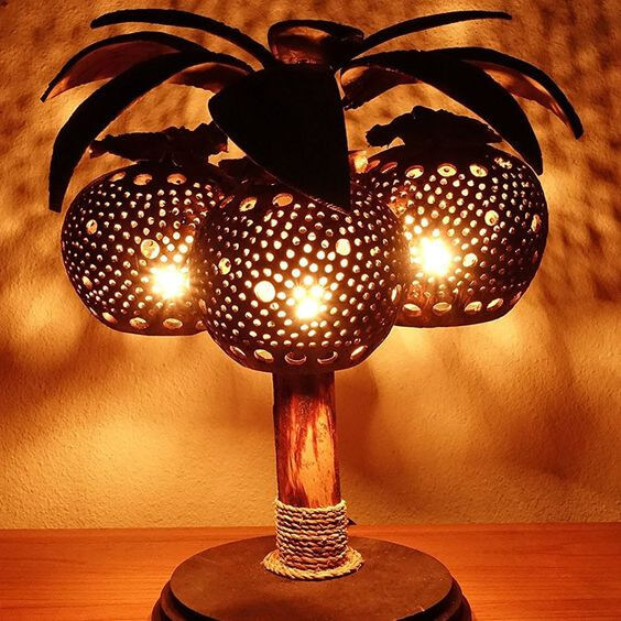 20 Striking DIY Coconut Shell Ideas to Decorate Your Home - 139
